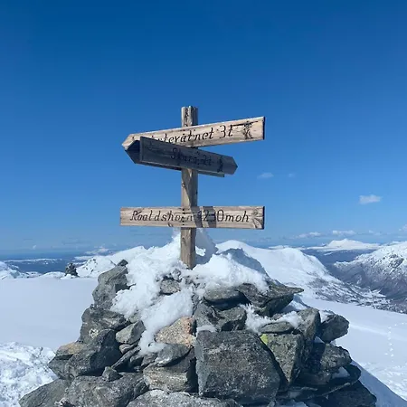 Nikolaisens Nordic Panorama Hideaway Stranda (More og Romsdal)